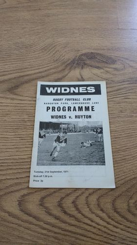 Widnes v Huyton Sept 1971 Rugby League Programme