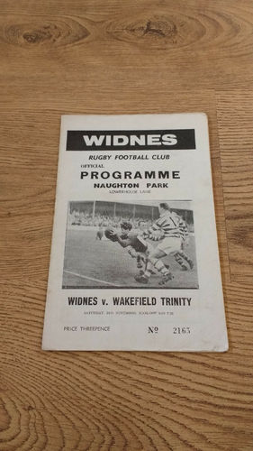 Widnes v Wakefield Trinity Nov 1962 Rugby League Programme