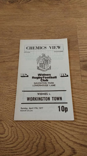 Widnes v Workington Town Apr 1977 Rugby League Programme