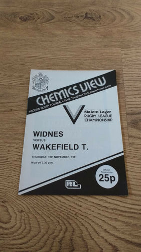 Widnes v Wakefield Trinity Nov 1981 Rugby League Programme