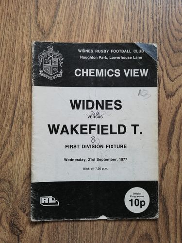 Widnes v Wakefield Sept 1977 Rugby League Programme