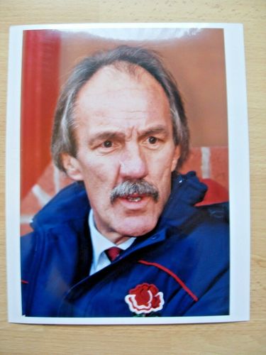 Roger Uttley - England Team Manager Original Rugby Press Photograph