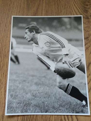 Huw Davies - Swansea Original Rugby Press Photograph