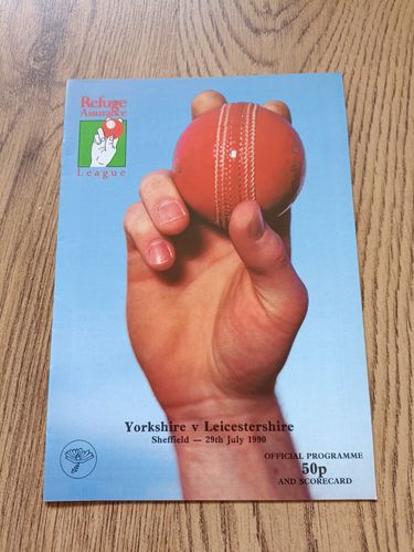 Yorkshire v Leicestershire July 1990 Refuge Assurance League Cricket Programme