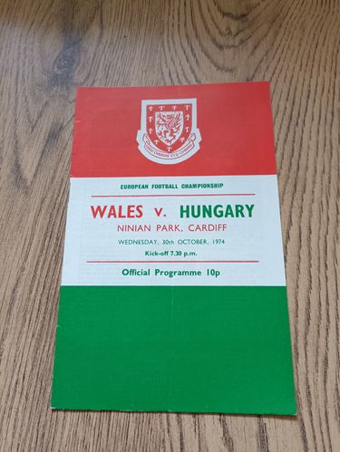 Wales v Hungary Oct 1974 Football Programme