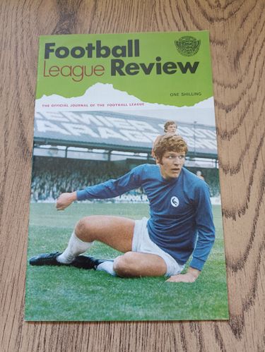 ' Football League Review ' Vol 4 No 425 Feb 1970 Football Magazine