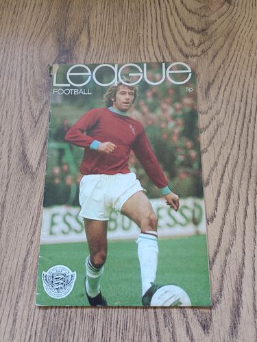 ' League Football ' Vol 8 No 819 1973/74 Football Magazine