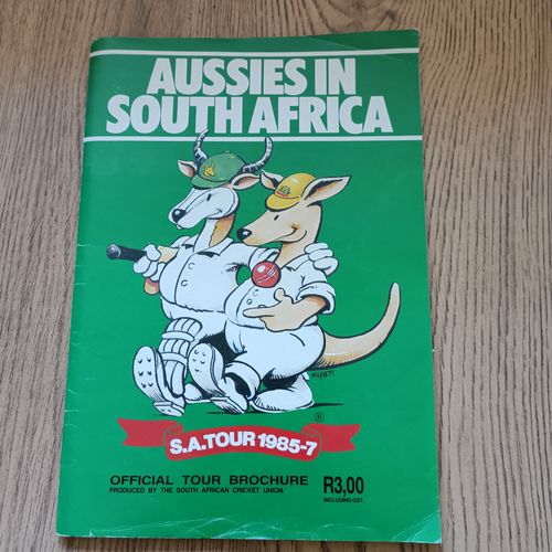 ' Aussies in South Africa ' 1985-86 Official Cricket Tour Brochure